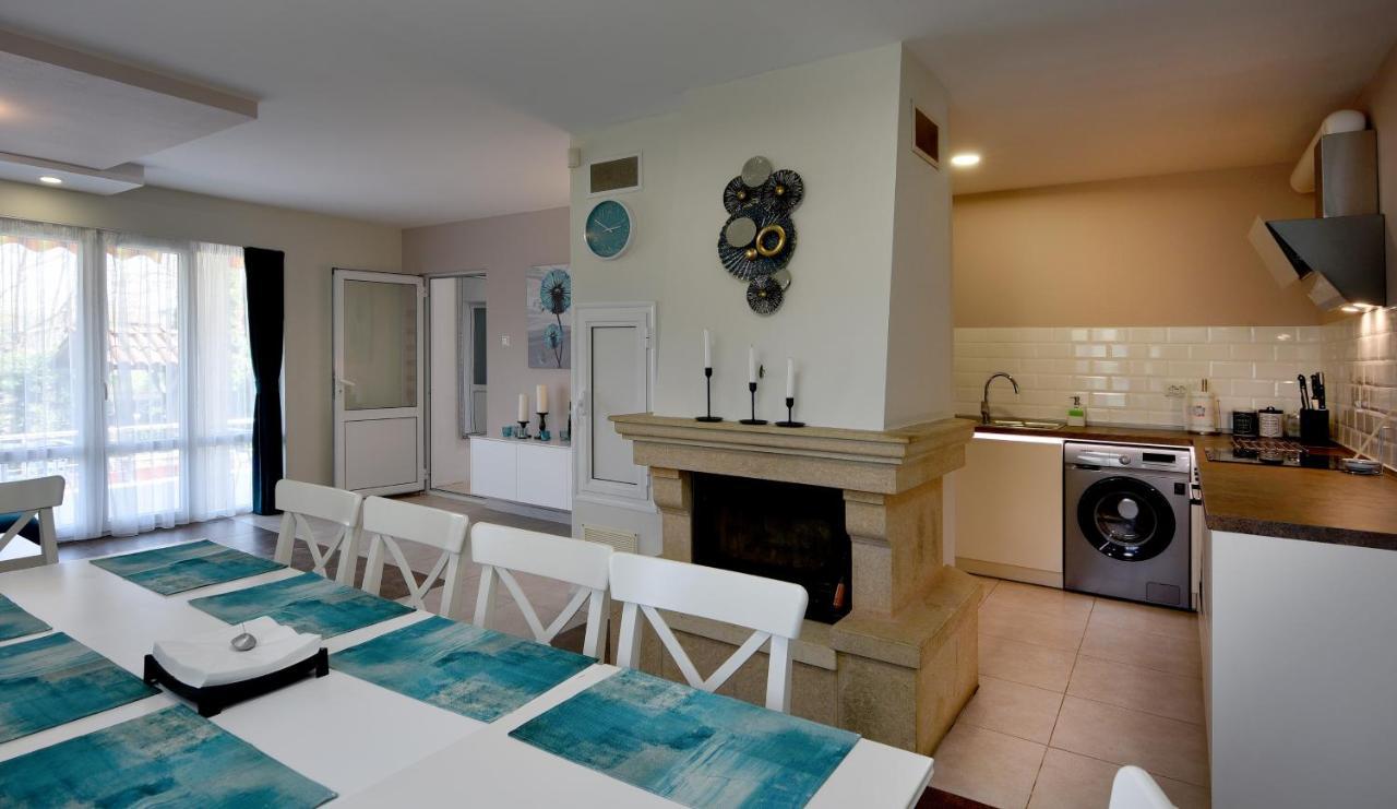 Villa Holiday Balcsik Kültér fotó