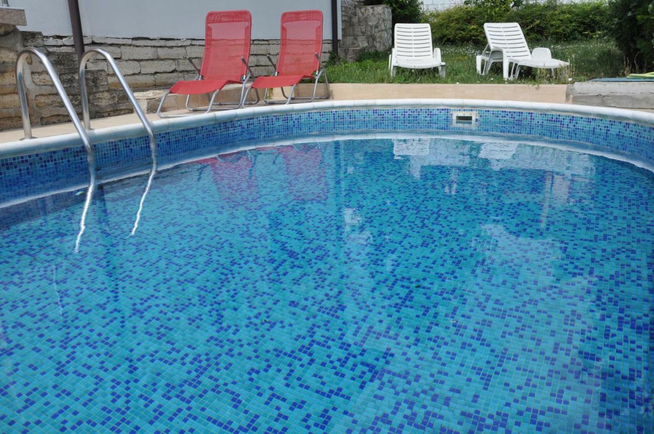 Villa Holiday Balcsik Kültér fotó